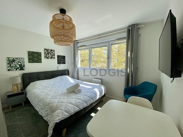 Studio meublé avec ascenseur, concierge et local à vélos Lyon, France 69003