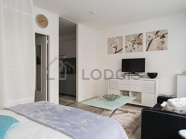 Studio meublé avec ascenseur Courbevoie 92400