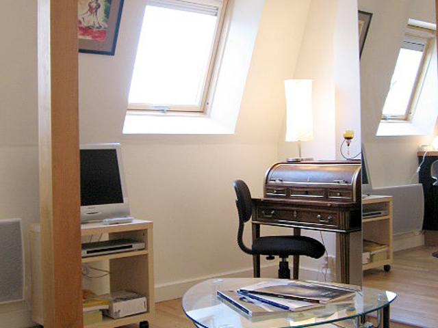 Studio meublé avec ascenseur et concierge Ternes Paris 17°