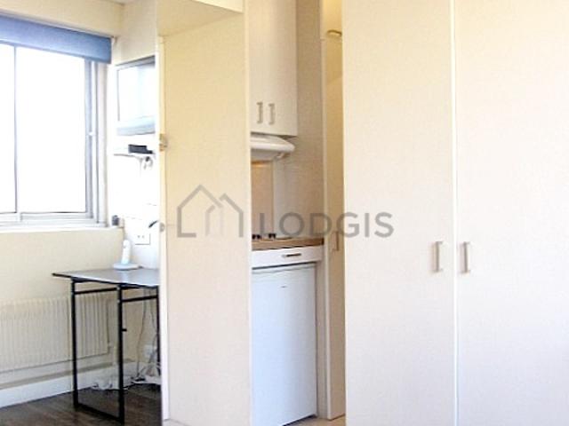 Studio meublé avec ascenseur et concierge Auteuil Paris 16°