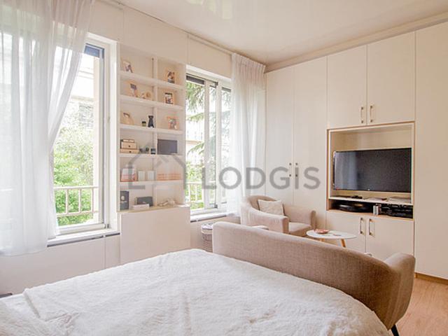 Studio meublé avec ascenseur et concierge Neuilly Sur Seine 92200