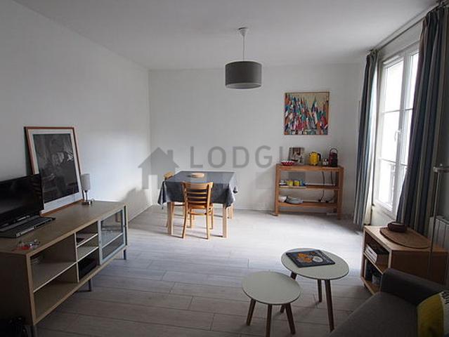 Studio meublé avec ascenseur et concierge Père Lachaise Paris 20°