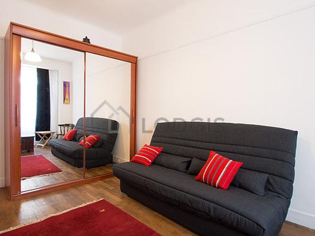 Studio meublé avec ascenseur Issy Les Moulineaux 92130