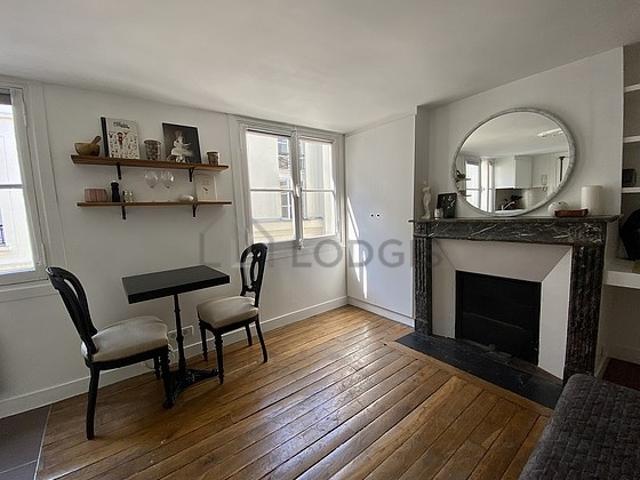 Studio meublé avec ascenseur Le Marais Paris 3°