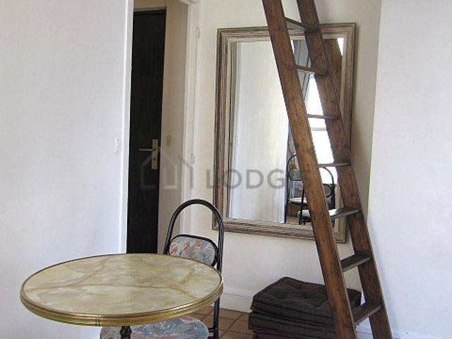 Studio meublé avec ascenseur Saint Germain des Prés Paris 6°