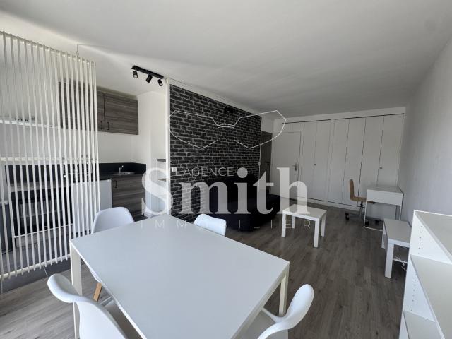 STUDIO MEUBLÉ AVEC BALCON QUARTIER JARDIN DES PLANTES