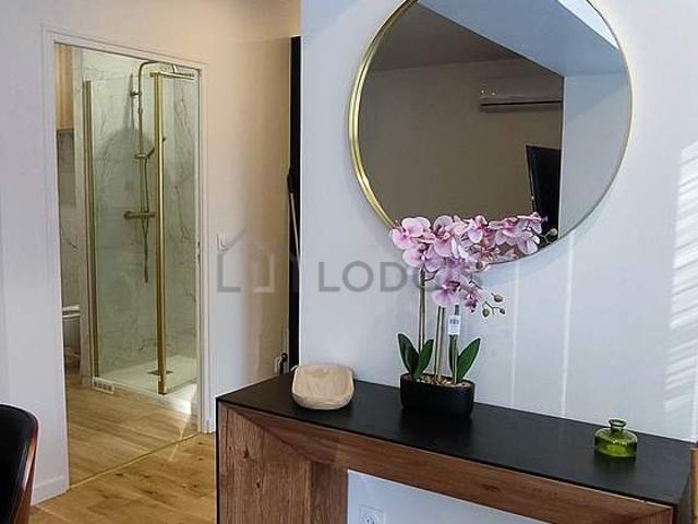 Studio meublé avec jardin et place de parking en option Rueil Malmaison 92500