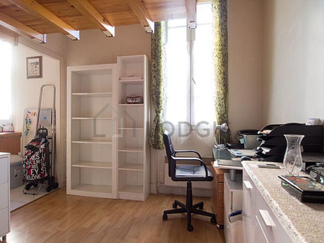 Studio meublé avec local à vélos Malakoff 92240