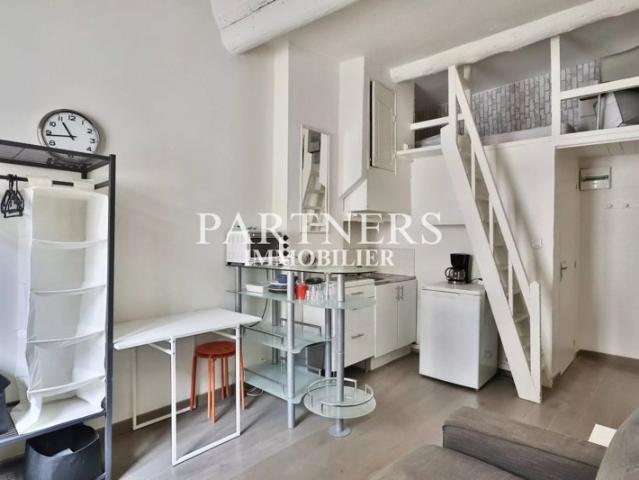 Studio meublé avec mezzanine Aix en Provence