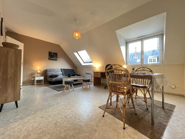Studio meublé avec parking