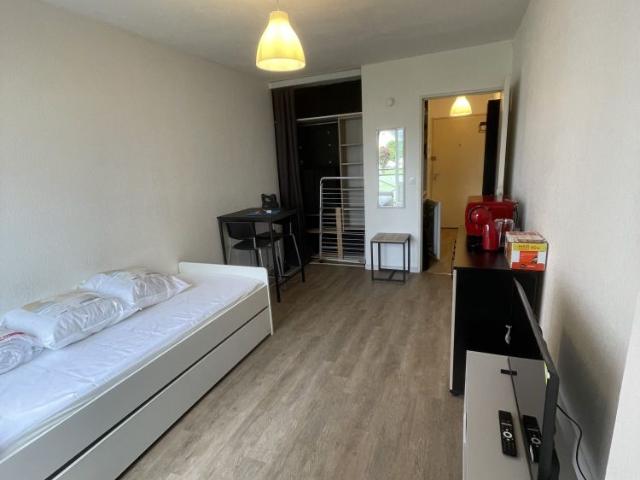 Studio meublé avec parking