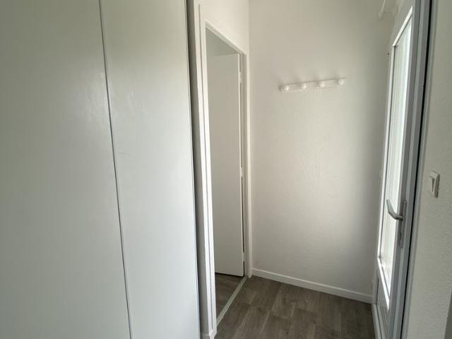 Studio meublé avec petit balcon JOUE LES TOURS 450 €