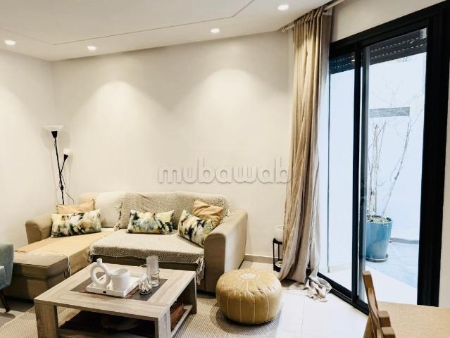 Studio meublé avec terrasse à l'Oasis