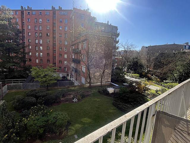 Studio meublé avec terrasse, ascenseur et concierge Alésia Paris 14°