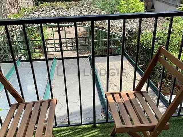 Studio meublé avec terrasse et ascenseur Invalides Paris 7°