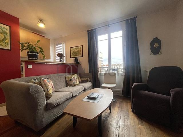 Studio meublé avec terrasse et ascenseur La Villette Paris 19°