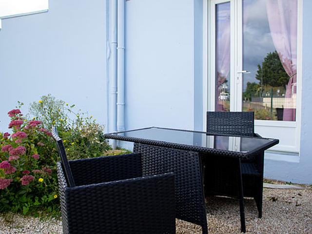Studio meublé avec terrasse et place de parking en option Caen