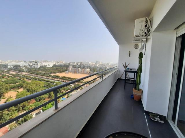 Studio meublé avec vue imprenable sur le parc