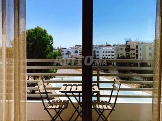 Studio meublé à louer 56 m² à Riviera