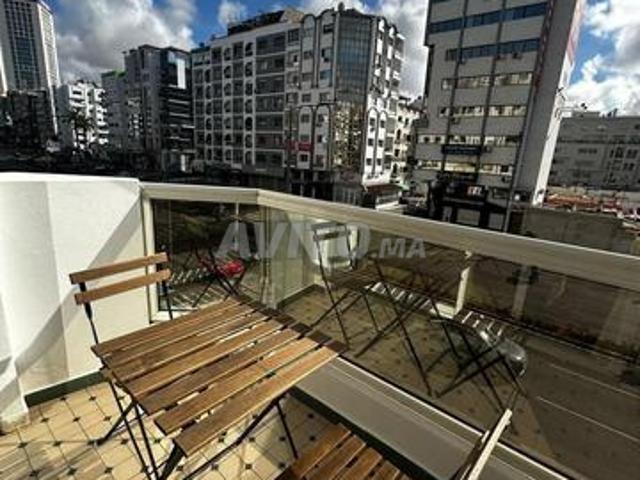 Studio meublé à louer à Gauthier bd zerktouni