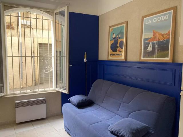 Studio meublé à louer à l'année La Ciotat