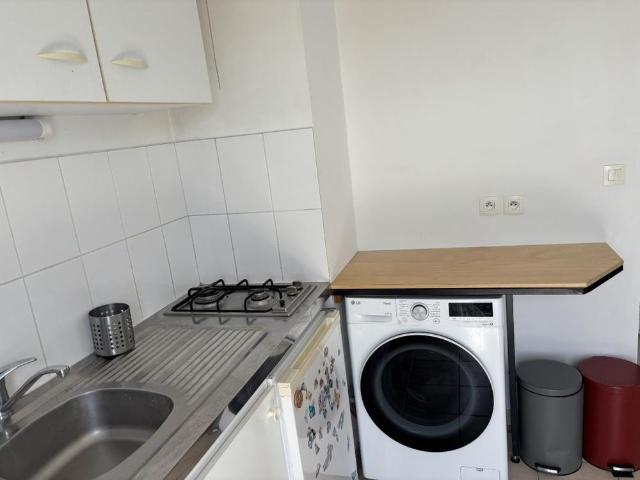 Studio meublé à louer à LORIENT – Quartier KERFICHANT