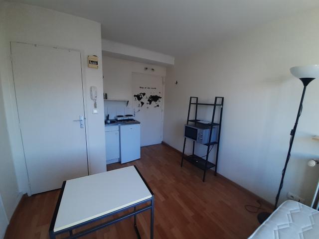 Studio meublé à louer à NANTES