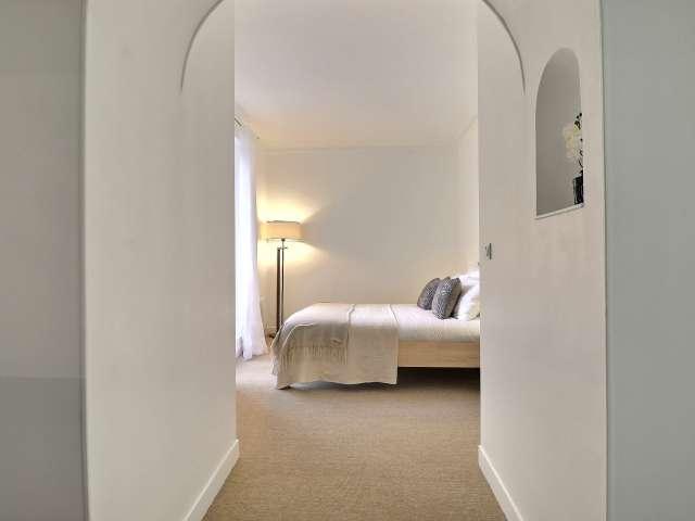 Studio meublé à louer en alcôve 28 m² Place Vendôme Paris