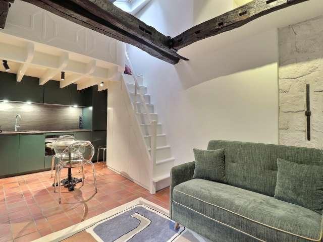 Studio meublé à louer en alcôve 30 m² Saint Germain Paris