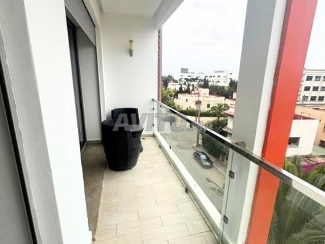 Studio meublé à louer quartier riviera maarif