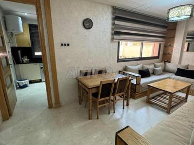 Studio meublé à louer route de casa