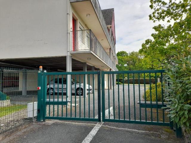 Studio meublé à louer refait à neuf