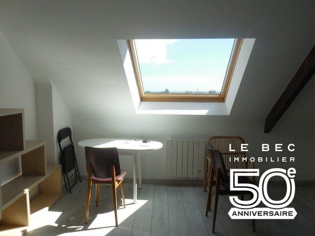 STUDIO MEUBLE A LOUER VANNES CENTRE