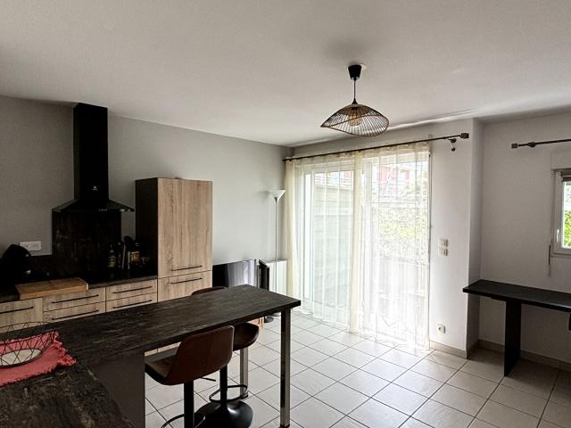 Studio MEUBLE Bail Etudiant Les Minimes