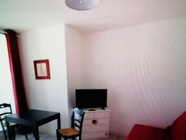 STUDIO meublé Belle Vue