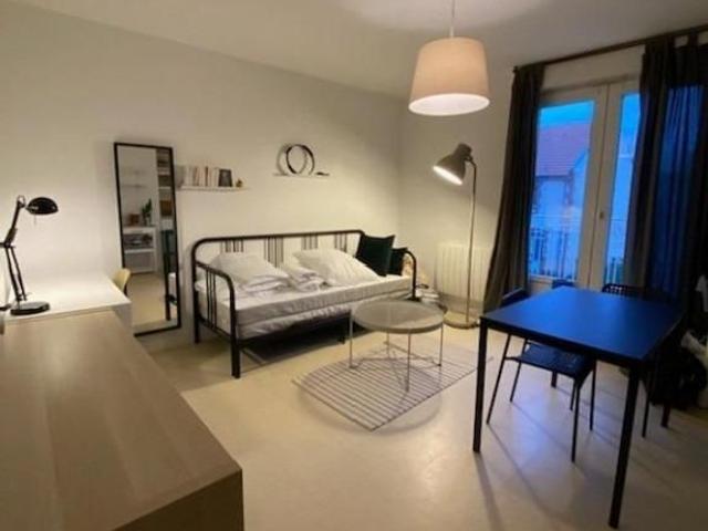 Studio meublé CAEN, rue des Rosiers, pas de frais de bail