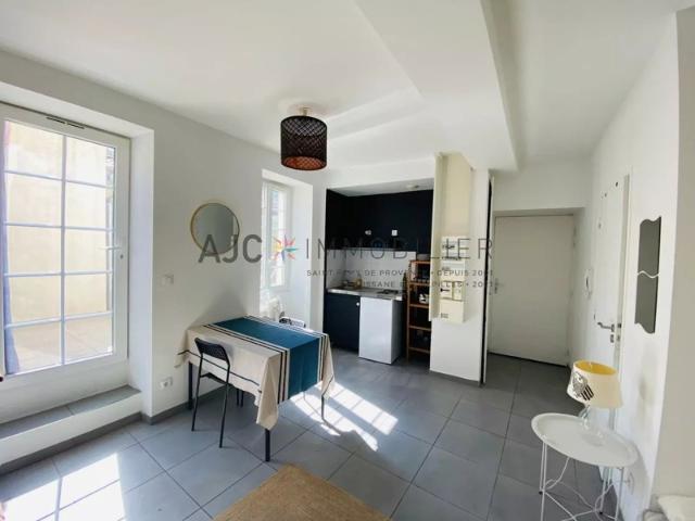 STUDIO MEUBLÉ CENTRE VILLE