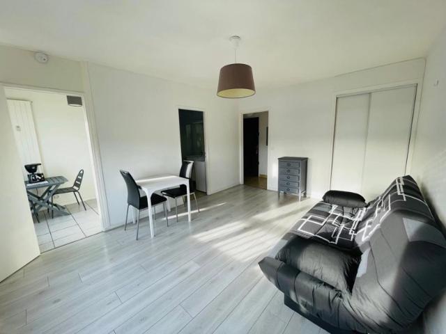 STUDIO MEUBLE CENTRE VILLE