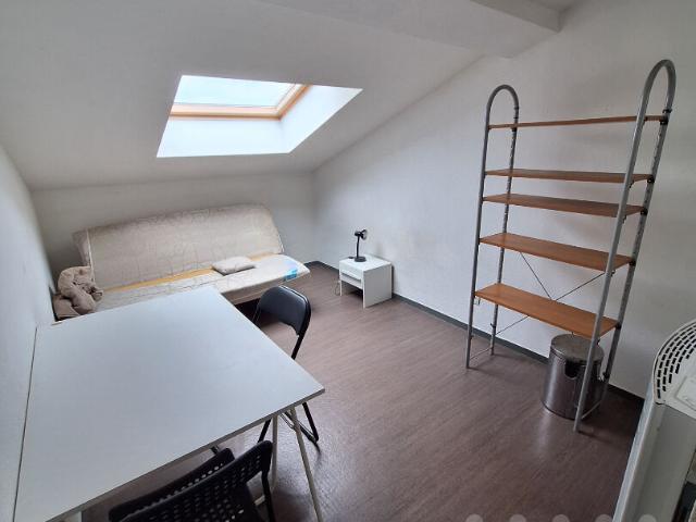 STUDIO MEUBLE CHARTRONS/PLACE PAUL DOUMER