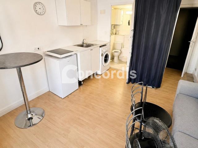 Studio meublé Charme et Confort au Coeur de la Ville