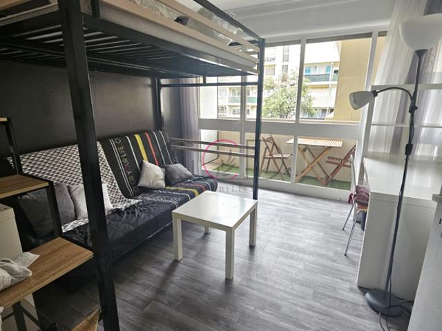 STUDIO MEUBLE DE 18.02 M2 + BALCON AIX