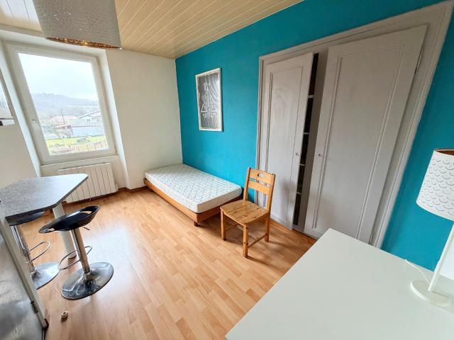Studio meublé 18 m2 400.00 euros Charges incluses Trévenans