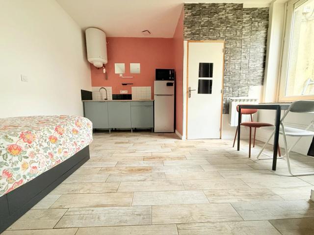 Studio meublé de 18m2 Quartier du Soleil Saint Etienne