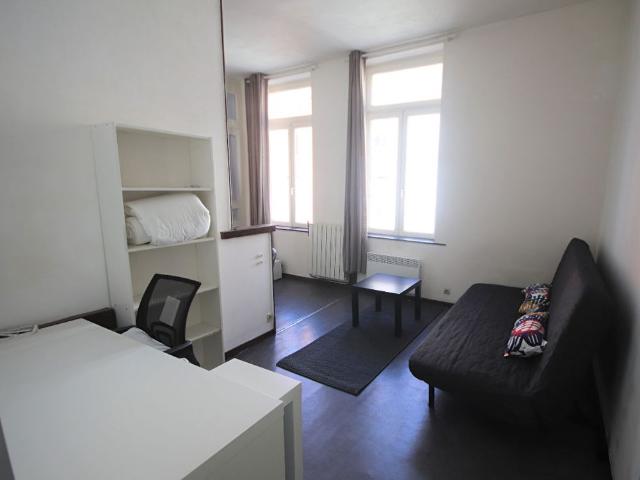 Studio MEUBLÉ de 19.4 m², rue de Brigode – VAUBAN réf 622 001