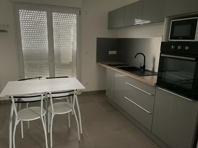 Studio meublé de 24m² à Angers, proche Université Belle Beille