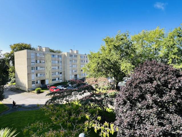 Studio meublé de 25 m² avec Balcon