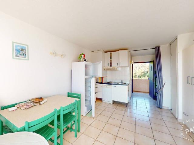 STUDIO meublé de 25.10m2 avec terrasse