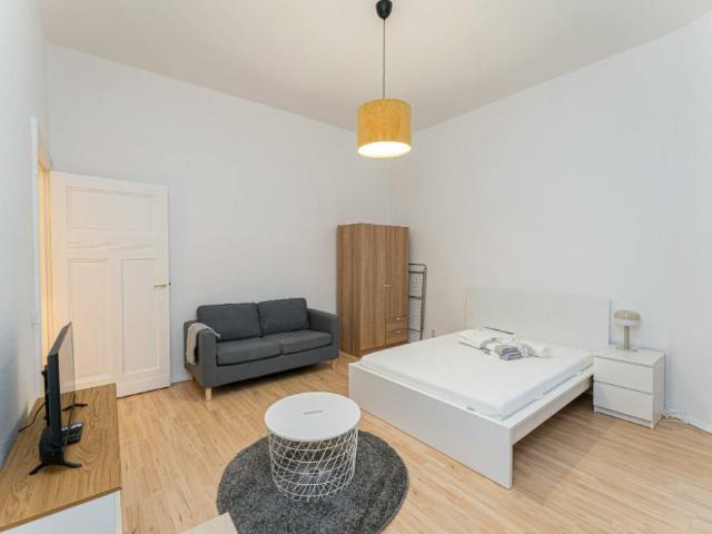 Studio meublé de 22 m², situé au rue de la Suisse, 06000 Nice