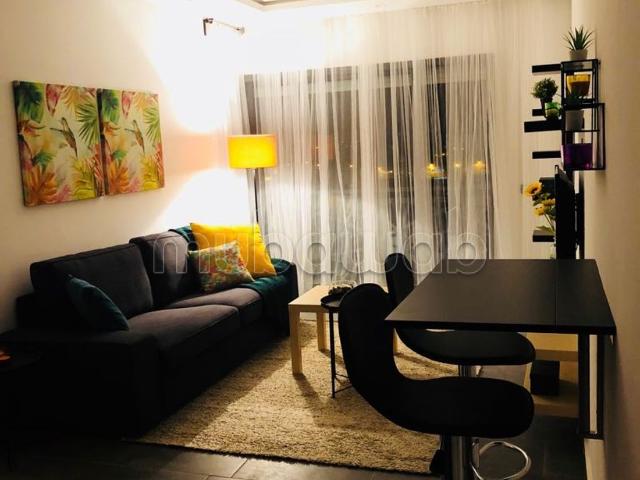 Studio meublé et climatisé à louer Abdelmoumen