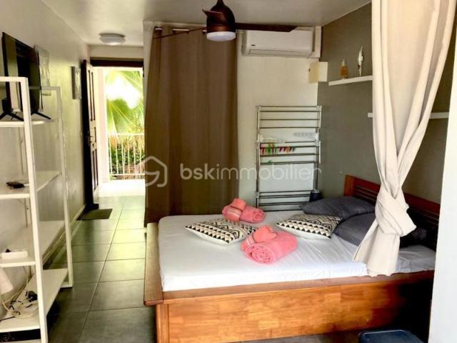 Studio meublé et équipé 22 m2 Vue MER SAINT FRANÇOIS Pradel